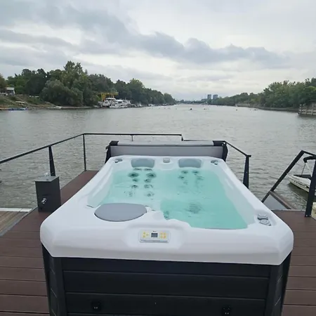 Prestige Yacht 리조트 부다페스트