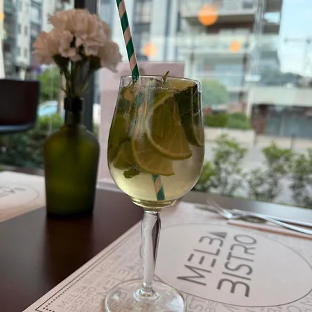 Complex Prestige Yacht