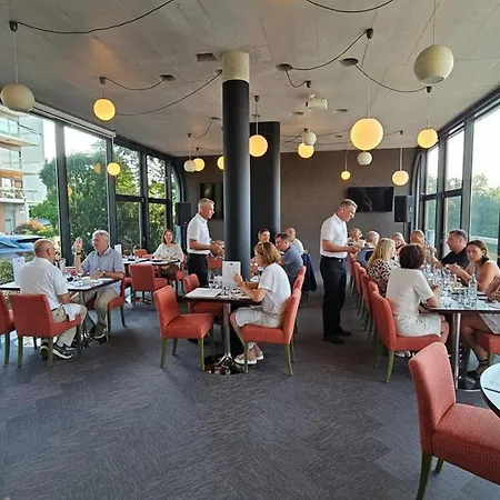 Complex Prestige Yacht