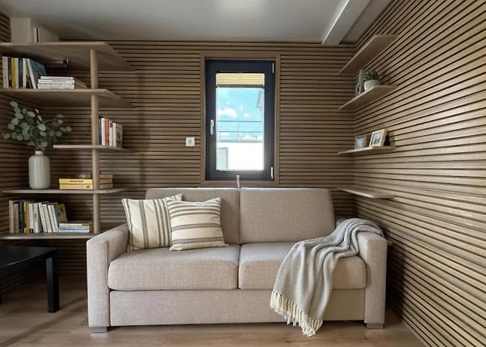 Prestige Yacht Budapest