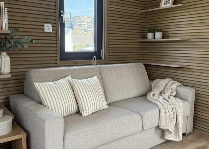 Resort Prestige Yacht