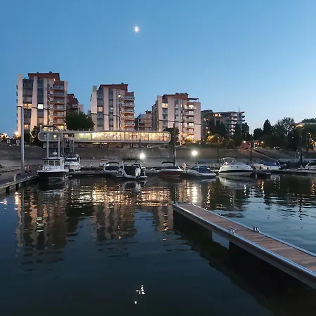 Prestige Yacht Resort