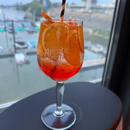 Prestige Yacht *