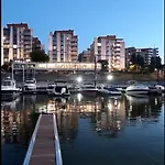 Prestige Yacht * Budapest